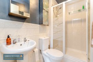 En-Suite- click for photo gallery